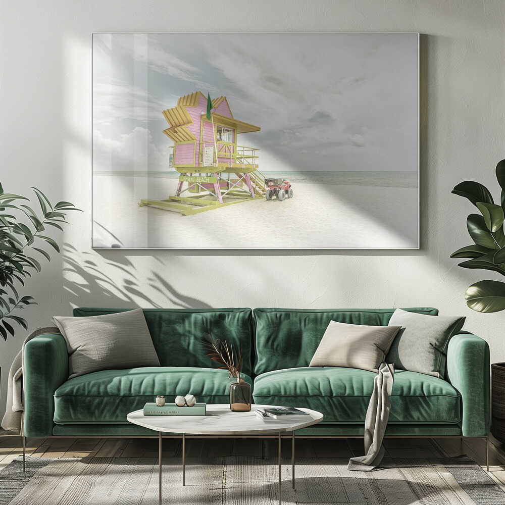 MIAMI BEACH Vintage Florida Flair | Canvas