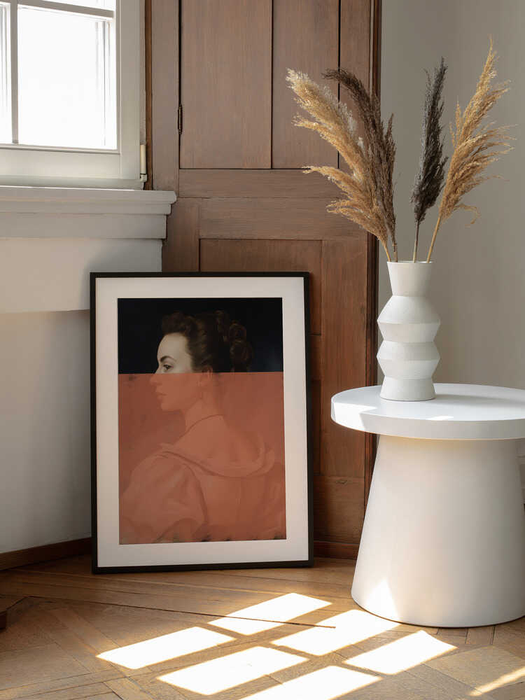 Verändertes Porträt einer Frau in Orange – Moderne Kunst | Poster