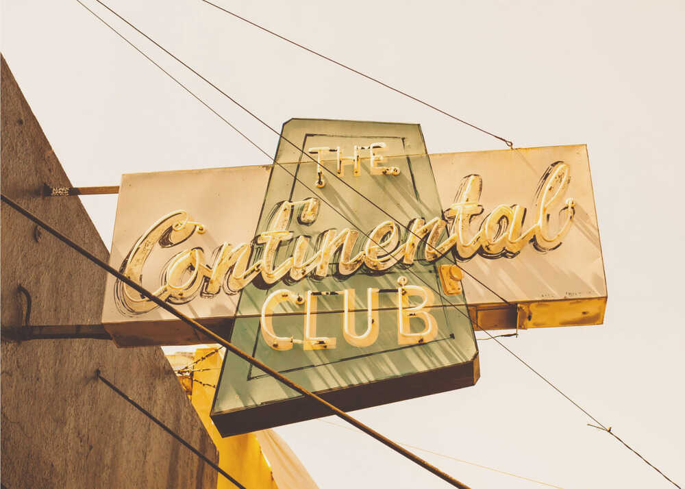 Le Continental Club | Toile